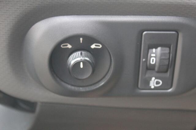 Citroen C4 CACTUS 1.2 PureTech Business , 110pk , Dealer onderhouden Climate control , Bluetooth , Navigatie, Parkeersensoren achter LED Dag rijverlichting , Elek. ramen voor