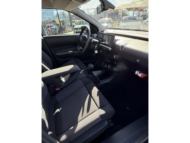 Citroen C4 CACTUS 1.2 PureTech Business AUTOMAAT| NAVIGATIE| AIRCO|CRUISECONTROL| PARKEERSENSOREN