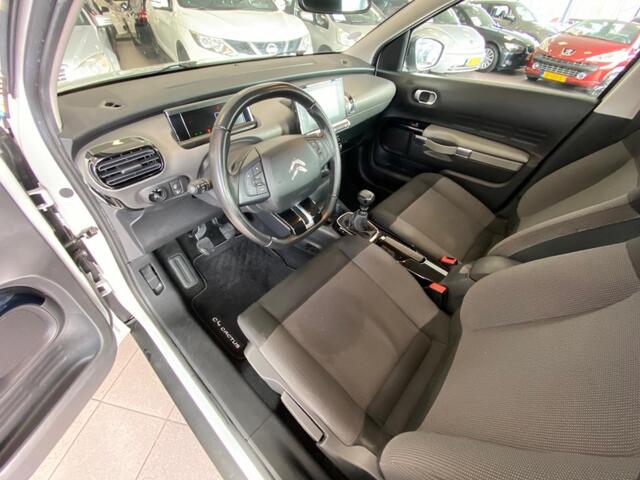 Citroen C4 CACTUS 1.2 PT Business NAVI BJ 2019 !!!