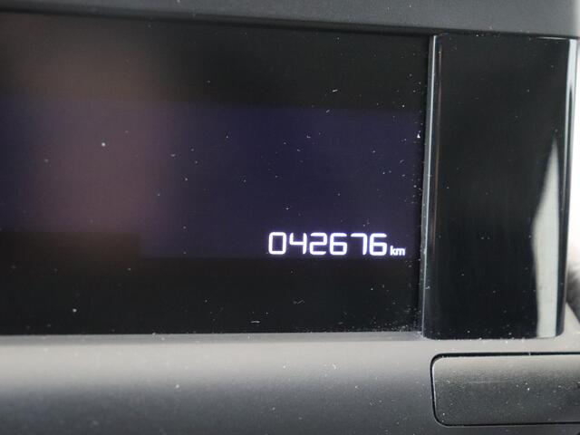 Citroen C4 CACTUS 1.2 PureTech Feel I 110PK I AIRCO I PARKEERSENOREN ACHTER I