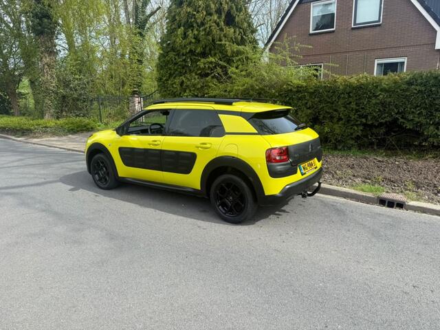 Citroen C4 CACTUS 1.2 Pure Tech Shine*automaat*trekhaak*camera*navigatie*opendak*NAP*