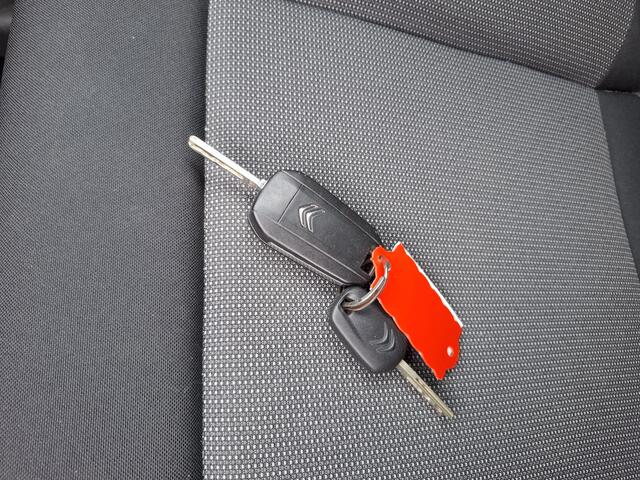 Citroen C4 CACTUS 1.2 PureTech Shine | Nieuw Binnen! | Airco | Cruise control | Navigatie