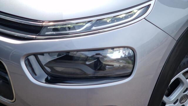 Citroen C4 CACTUS 1.2 110PK Business NL Auto | Dealer. onderh. | Trekhaak | Carplay| Parkeersensoren |