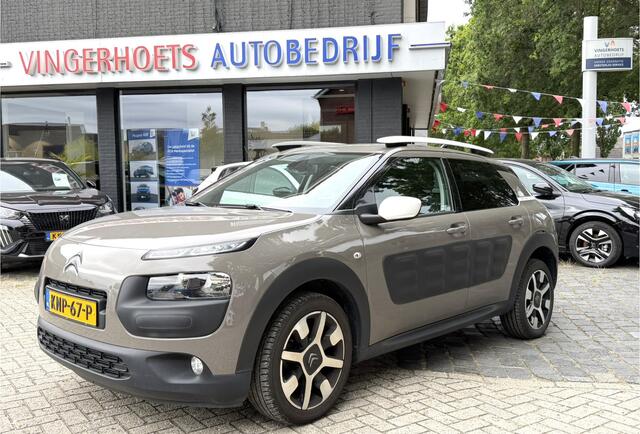 Citroen C4 CACTUS Benzine 82 Pk * Navigatie * Achteruitrij Parkeer Camera en Sensoren * Climate & Cruise ontrol * Vingerhoets; Vierde Generatie Eersteklas Service. Al meer dan 100 jaar een begrip in de Brabantse Kempen