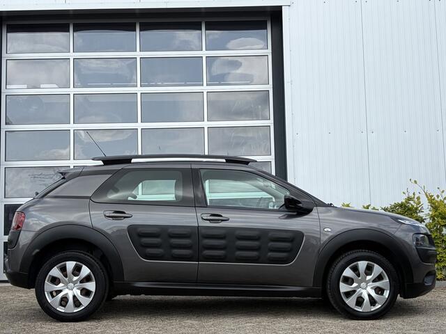 Citroen C4 CACTUS 1.2 PureTech Feel 82pk | Airco | Bluetooth | Cruise control | Isofix bevestiging voor kinderzitjes | LED dagrijverlichting | Parkeersensor achter | Zeer nette auto!