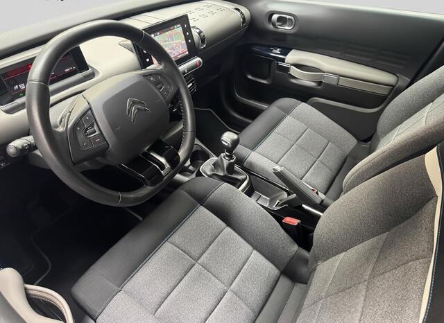 Citroen C4 CACTUS 1.2 PT 110 Shine | Comfort seats | Parkeercamera | Nieuwe distributieriem | Prijs is rijklaar