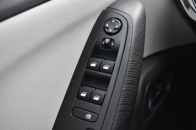 Citroen C4 PICASSO PureTech 130 Shine Navi | Airco | Camera A. | Massage stoelen | PDC V+ A | LMV | Stoelverw. |