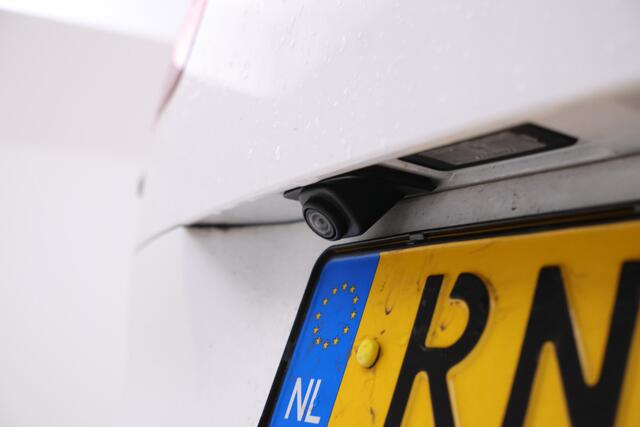 Citroen C4 PICASSO 1.6 BlueHDI Business 94g. Massage stoelen, Navigatie, Airco.