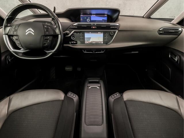 Citroen C4 PICASSO 1.2 PureTech Sport Automaat (PANORAMADAK, APPLE CARPLAY, GROOT NAVI, CAMERA, KEYLESS, SPORTSTOELEN, GETINT GLAS, TREKHAAK, LM VELGEN, LED KOPLAMPEN, NIEUWE APK, NIEUWSTAAT)