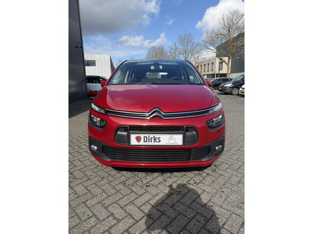 Citroen C4 PICASSO 130pk Selection (Trekhaak - Automatische Airco - Navigatie - Apple Carplay - Parkeersensoren)