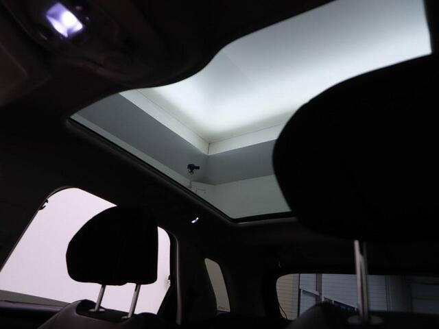 Citroen C4 PICASSO 1.2T 130Pk Automaat Shine Pano/Camera/Trekhaak/ 4S.Banden/El.Klep/Ecc/H.Leder/Comfort.Stoelen/Led