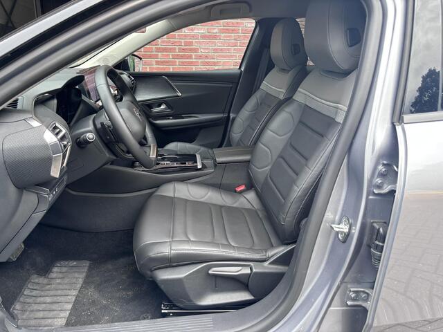 Citroen C5 X Shine 1.2 PureTech 130pk EAT8 AUTOMAAT | NAVI | LEDER | DAKRAILS | ADAPTIVE CRUISE | KEYLESS | CAMERA | 19" LM-VELGEN | STOEL + STUUR + VOORRUITVERW. | CLIMA