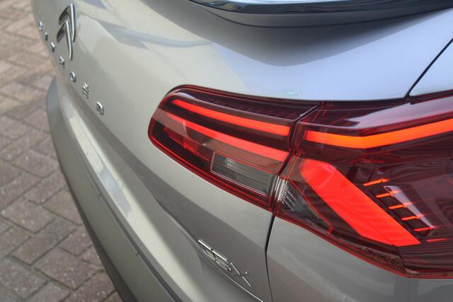 Citroen C5 X 1.6 Plug-in Hybrid Feel I NAVIGATIE I ACHTERUITRIJCAMERA I PARKEERSENSOREN VOOR & ACHTER I ACTIE RIJKLAAR ¤ 41.950,-.