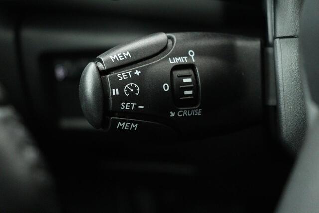 Citroen C5 Aircross 1.6 PureTech Business | Carplay | Camera | Navigatie | Digital Cockpit | Climate control | PDC | Cruise control | Dodehoek detectie
