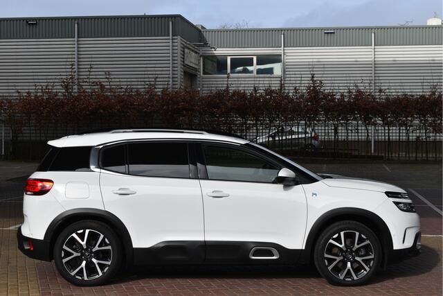 Citroen C5 Aircross 1.6 Plug-in Hybrid Shine | Vol | Historie | Pano | Z+W banden | Keyless | Camera | Carplay | Stoelverwarming | Full LED | Adapt.CC