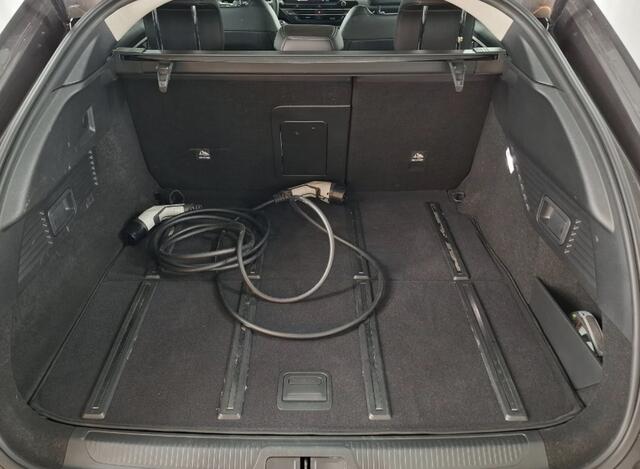 Citroen C5 X 1.6 Plug-in Hybrid Business Cruise control adaptief / Stoelverwarming voor / Navigatiesysteem