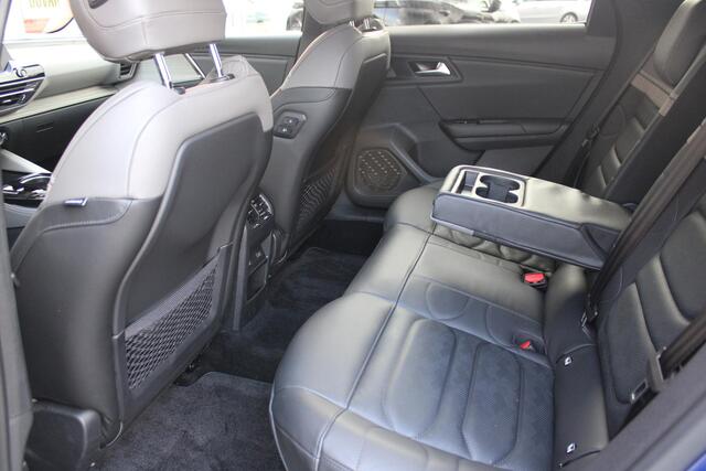 Citroen C5 X 1.6 Plug-in 225PK Hybrid BUSINESS PLUS | HEAD UP DISPLAY | ELEKTRISCH BEDIENBARE VOORSTOELEN MET GEHEUGENFUNSCTIE | KEYLESS ENTRY/START | ACHTERUITRIJ CAMERA | LEDEREN BEKLEDING | AFNEEMBARE TREKHAAK | DODEHOEK DETECTIE | STOEL/STUUR VERWARMING | DRAADL