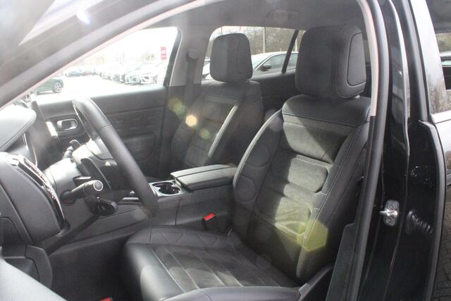 Citroen C5 Aircross 1.2 136PK AUTOMAAT Hybrid ë-SERIES | ELEKTRISCH BEDIENBARE BESTUURDERSSTOEL | APPLE CARPLAY/ANDROID AUTO | NAVIGATIE | FULL LED KOPLAMPEN | CLIMATE CONTROL | DAB+ RADIO | 19" LICHTMETALEN VELGEN | KEYLESS ENTRY/START | DODEHOEK DETECTIE | ADAPTIV