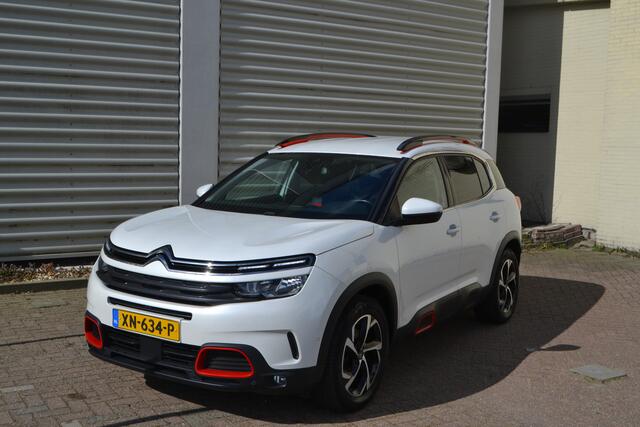 Citroen C5 Aircross 1.6 PureTech Feel I AUTOMAAT I 180PK I NAVIGATIE I ACHTERUITRIJCAMERA I AFKOPPELBARETREKHAAK I LUXE STOFFEN BEKLEDING I PARKEERSENSOREN VOOR & ACHTER I