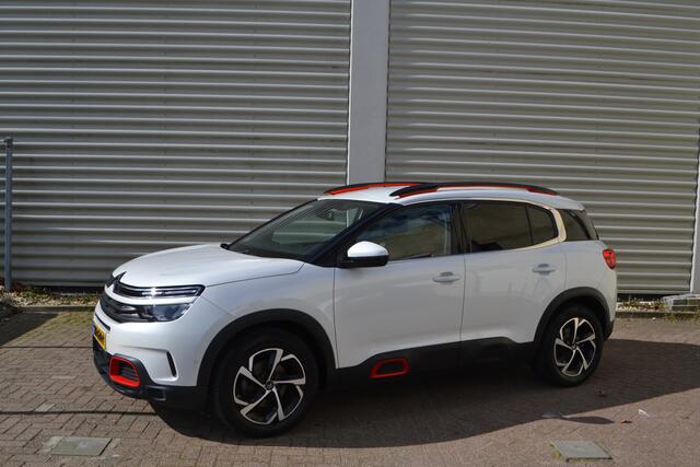 Citroen C5 Aircross 1.6 PureTech Feel I AUTOMAAT I 180PK I NAVIGATIE I ACHTERUITRIJCAMERA I AFKOPPELBARETREKHAAK I LUXE STOFFEN BEKLEDING I PARKEERSENSOREN VOOR & ACHTER I
