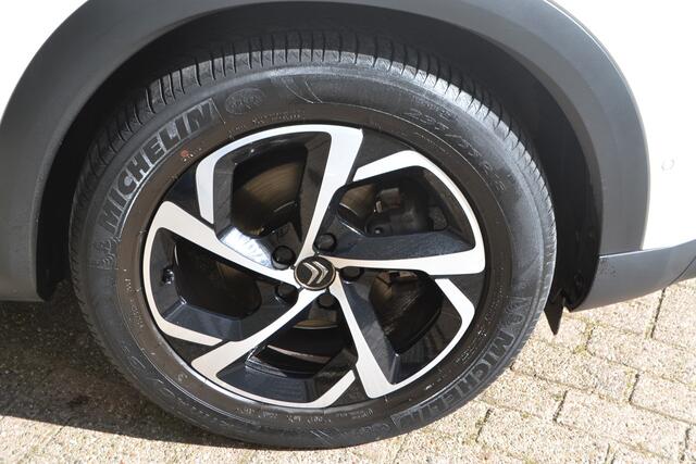 Citroen C5 Aircross 1.6 PureTech Feel I AUTOMAAT I 180PK I NAVIGATIE I ACHTERUITRIJCAMERA I AFKOPPELBARETREKHAAK I LUXE STOFFEN BEKLEDING I PARKEERSENSOREN VOOR & ACHTER I