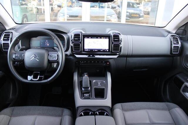 Citroen C5 Aircross 1.6 Plug-in 225PK Hybrid BUSINESS | NAVIGATIE | APPLE CARPLAY/ANDROID AUTO | KEYLESS ENTRY/START | LED KOPLAMPEN | DODEHOEK DETECTIE | LICHTMETALEN VELGEN 18" | CLIMATE CONTROL | NAVIGATIE | PARKEERSENSOREN VOOR EN ACHTER | ALL SEASON BANDEN | GE