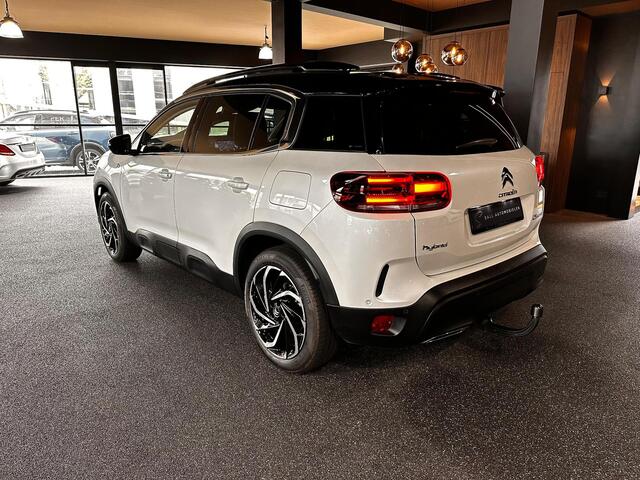 Citroen C5 Aircross 1.6 Plug-in Hybrid Shine Pano/Blackpack/Stoelverwarming