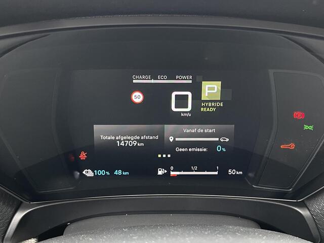 Citroen C5 X 1.6 Plug-in Hybrid Shine 19''/Leder + memory/Elektrische klep/Dodehoek/Head-up display/Keyless/Stuur+stoelverwarming/Voorruitverwarming/DAB+/Camera