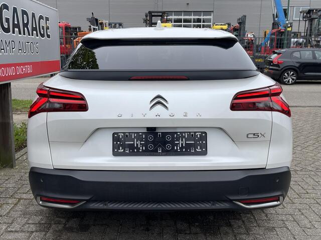 Citroen C5 X 1.6 Plug-in Hybrid Shine 19''/Leder + memory/Elektrische klep/Dodehoek/Head-up display/Keyless/Stuur+stoelverwarming/Voorruitverwarming/DAB+/Camera
