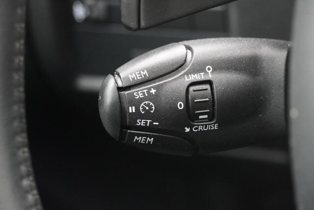 Citroen C5 Aircross BWJ 2020 1.5 131 PK BlueHDI Business AUTOMAAT / APPLE CARPLAY / ANDROID AUTO / CRUISE / CLIMA / NAVI / 360 CAMERA / LANE ASSIST / PARKEERSENSOREN / LMV