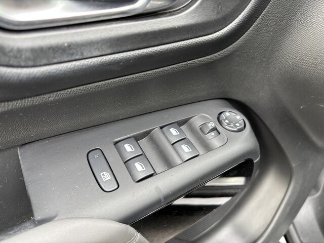 Citroen C5 1.2 130 pk Business Plus