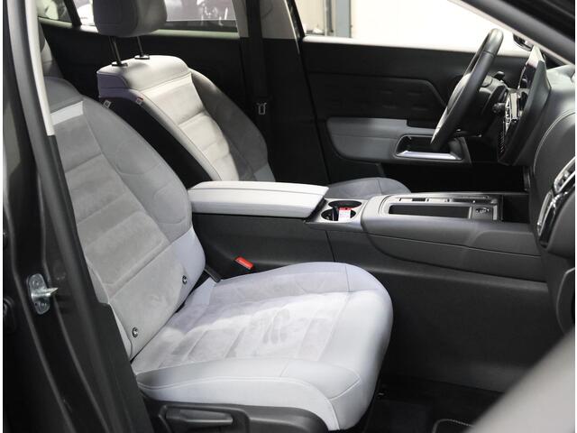 Citroen C5 Aircross 1.2 Hybrid 145PK ë-Series | AppleCarPlay/AndroidAuto | Camera | Cruise Control | 19''LMV | Stoelverwarming | Navigatie | Isofix | Privacy Glass | Two-Tone | Parkeersensoren |