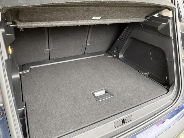 Citroen C5 Aircross 1.2T 130pk C-Series | PHC Vering | Comfort Seats | Achteruitrijcamera | Navigatie | Climate Control