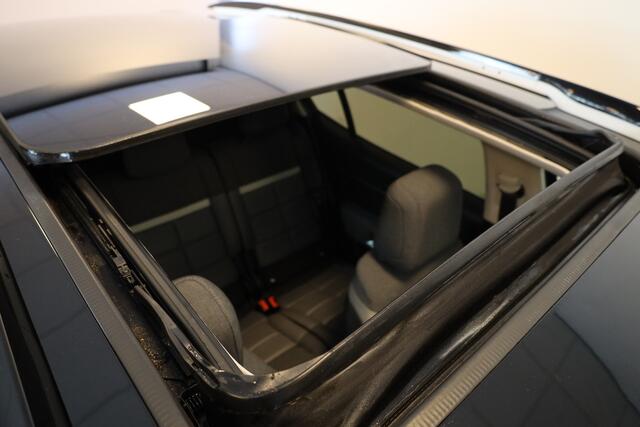 Citroen C5 Aircross Plug-in Hybrid 225 Shine 19" | All season banden | Panoramadak etc