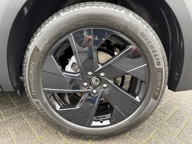 Citroen C5 Aircross 145pk Hybrid Max (Elektrisch Schuifdak - Trekhaak - 19"incl 4S - Elektrische klep - 360gr Camera - Leder - Stoel-/- stuurverwarming - Two tone)