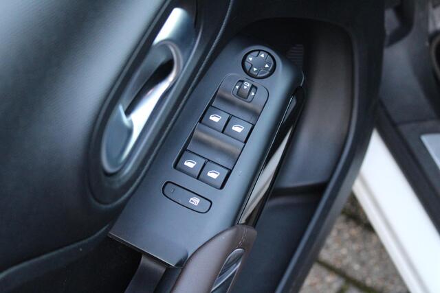 Citroen C5 Aircross 1.6 Plug-in Hybrid 225 Shine Massagestoelen * Trekhaak * Camera voor en achter