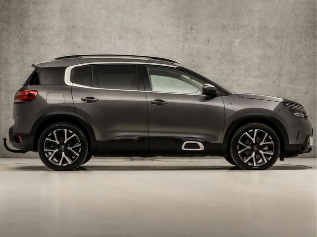Citroen C5 Aircross 1.6 Plug-in Hybrid 225 Deluxe 225Pk Automaat (APPLE CARPLAY, BRUIN LEDER, MEMORY SEATS, STOELVERWARMING, ADAPTIVE CRUISE, KEYLESS, 360 CAMERA, ELEK ACHTERKLEP, TREKHAAK, NIEUWSTAAT)