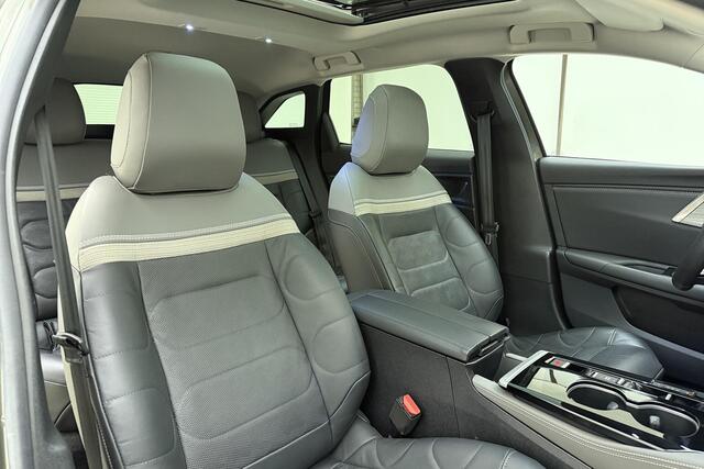 Citroen C5 X 1.6 Plug-in Hybrid 225 Shine | Schuifkanteldak | Afneembare Trekhaak | Elektrische Kofferklep | Leder | Climate & Cruise Control |