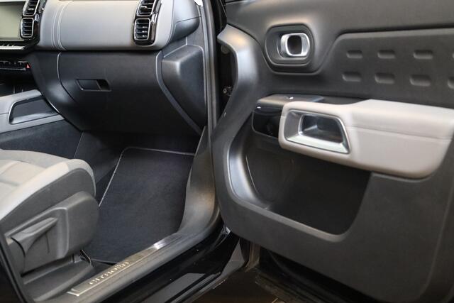 Citroen C5 Aircross PT 130 Feel Leer | Trekhaak | Stoelverwarming