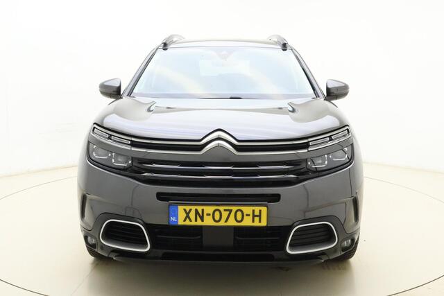 Citroen C5 Aircross 1.6 PureTech Business Plus Trekhaak l Camera l Elektrische Kofferbak l Stoelverwarming l Climate Control l DAB l LED l Apple Carplay & Android Auto l Draadloze Telefoonlader l Keyless l Lichtmetalen Velgen