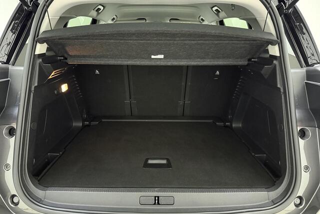 Citroen C5 Aircross 1.2T 130pk C-Series | Comfort Seats | PHC Vering | Achteruitrijcamera | Navigatie | PDC | Privacy Glass | Dodehoek detectie