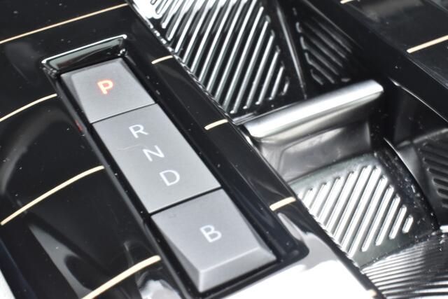 Citroen C5 X Plug-in Hybrid 225 EAT8 Hypnos | Shine Automaat | Leder | Navi | Panodak | Pack Hifi | Full Option | | SOH 98% | 8 jaar Citroen We Care garantie |