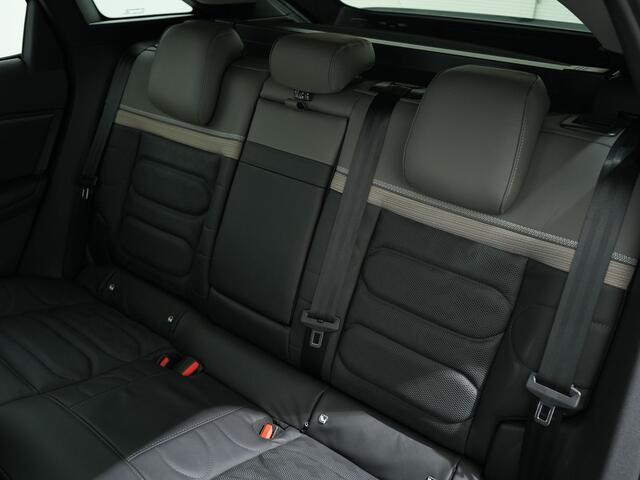 Citroen C5 X 1.6 PLUG-IN HYBRID 225PK SHINE PACK EAT8 | Panoramadak | Pack Ambiance | Massage | Stoelventilatie | Luxe leder