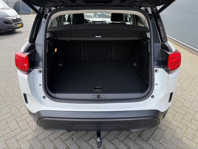 Citroen C5 Aircross 225pk Hybrid Shine (Trekhaak - Leder incl stoelverwarming - Elektrische klep - 19"- Camera - Keyless Entry - Adaptieve Cruise Controle - Apple Carplay)