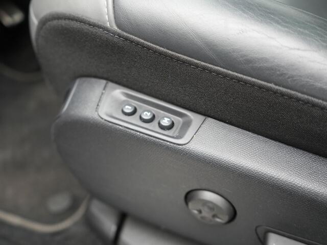 Citroen C5 Aircross 1.6 Shine PHEV 225pk Dealer O.H. | Panodak | Adaptive Cruise | 360 Camera | Lederen Comfortzetels Massage & Memory | Keyless | Blis | Stoelverwarming | 19"L.M | Navigatie | DAB | Plug In Hybrid |