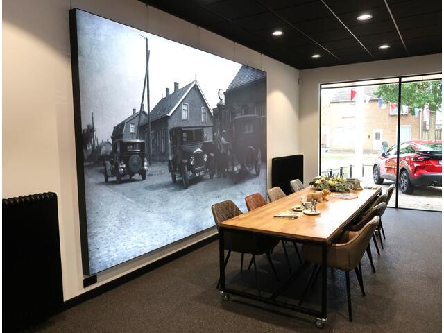 Citroen C5 Aircross 1.6 Plug in Hybride 225 Luxe Shine * Automaat * * Navigatie * Dodehoek Detector * Achtertuitrij Camera * 1/2 Lederen Interieur * 3 Stoelen 2e Rij * Laadstekker * Adaptive Cruise Control * 19"L.M.Velgen * Vingerhoets; Vierde Generatie Eersteklas S