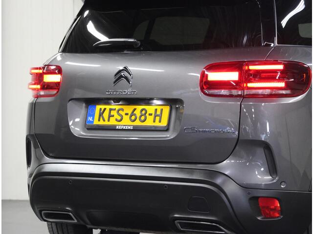Citroen C5 Aircross 1.6 Plug-in Hybrid 180PK Max | 1ste eigenaar | AppleCarPlay/AndroidAuto | Schuifkanteldak | Navigatie | Cruise Control | Keyless | FULL LED | 360'Camera | Isofix | Privacy Glass | Parkeersensoren | Two-Tone |