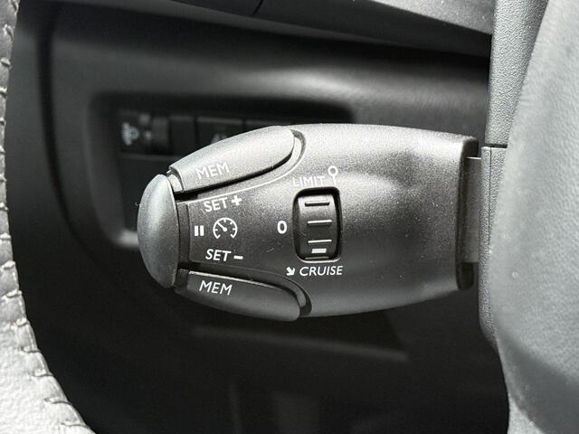 Citroen C5 Aircross BWJ 2020 1.2 131 PK Business STOELVERW. | KEYLESS ENTRY + START | CLIMA | NAVI | CRUISE | PDC V+A | VIRTUAL COCKPIT | MULTIFUNCT. STUUR | LMV 18 INCH | ISOFIX