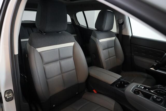 Citroen C5 Aircross PT 180 Shine Automaat-8 Panoramadak | 19" | All season | Trekhaak etc