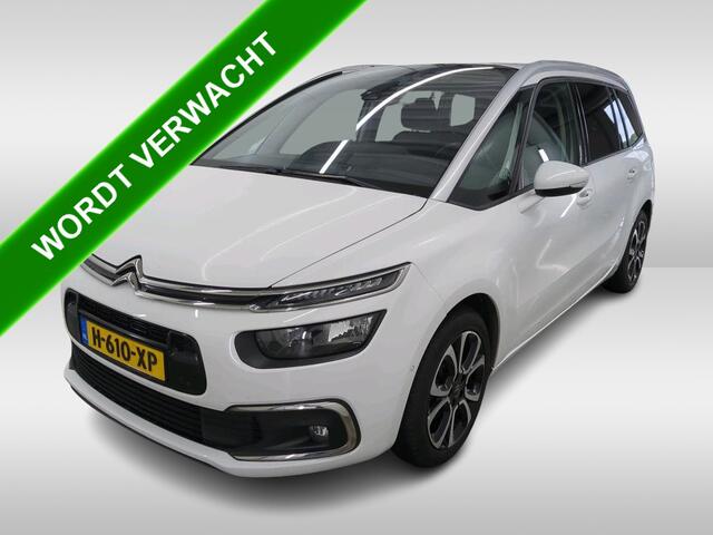 Citroen GRAND C4 PICASSO SpaceTourer 1.2 131PK 7Pers. PureTech / Trekhaak / Navigatie / Airco-ecc. / Achteruitrijcamera / Distributie vv bij 101Dkm. / Apk 6-26